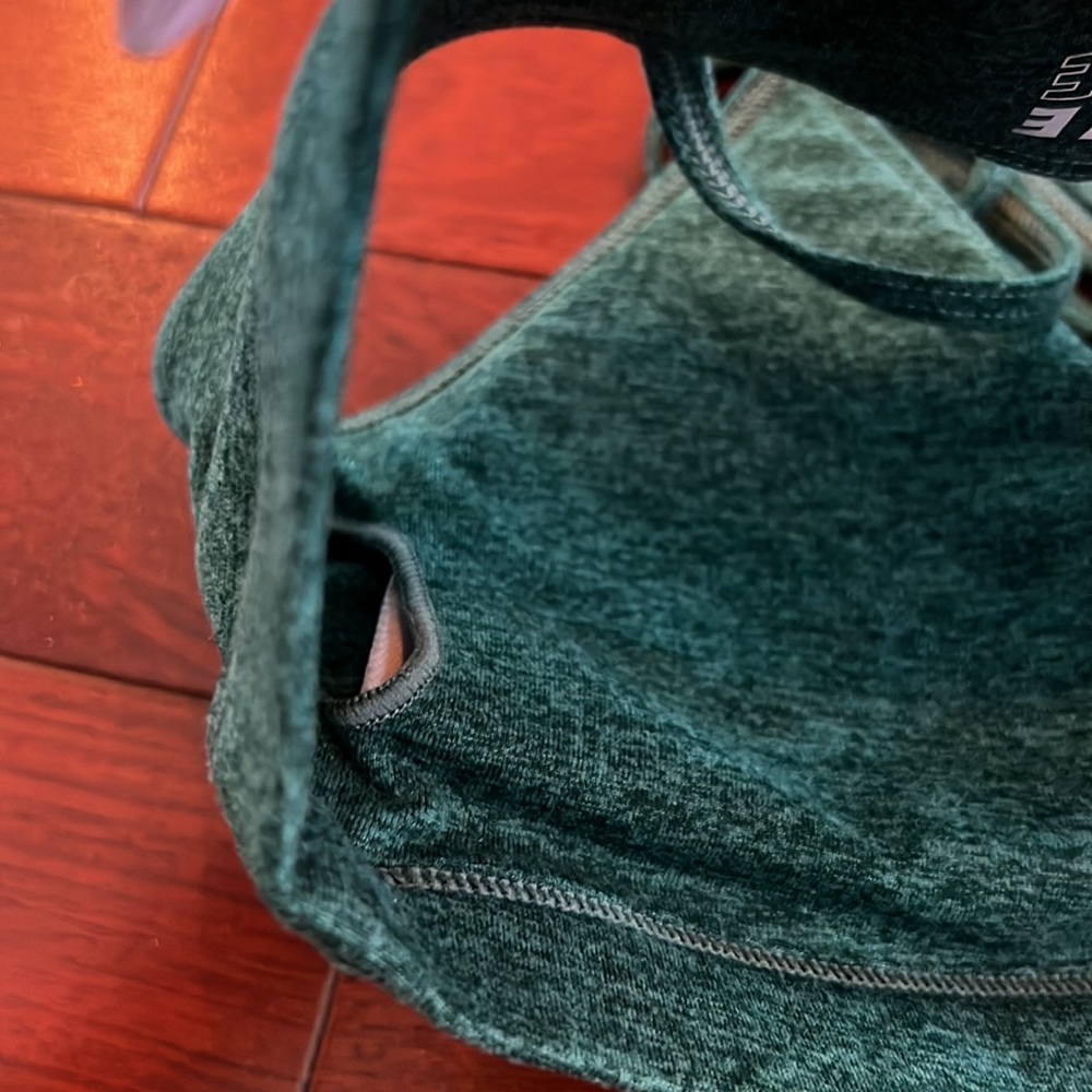 We Over Me Sports Bliss Bra Green, Small - Picture 8 of 11